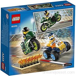 LEGO City Turbo Wheels Set L'équipe de cascadeurs avec un quad tout-terrain une moto et une rampe de cascades avec des flammes 214 pièces 60255